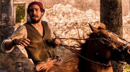 Ator em Velho Chico. Foto. Caras