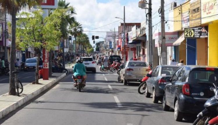 Comércio voltou a funcionar em Campo Maior. Foto: Campo Maior Em Foco