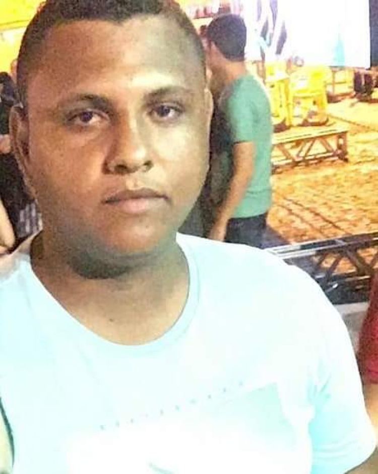 Com Informações: Mural da Vila