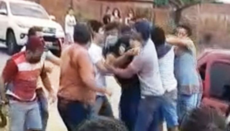 Com informações do blogdocoveiro