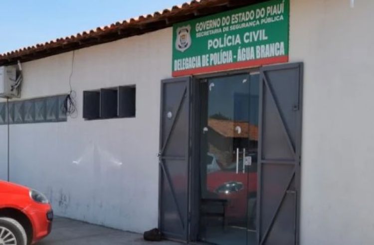 Com Informações: Meio Norte