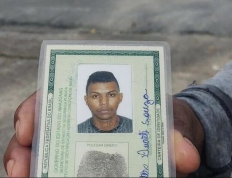 Com Informações: G1