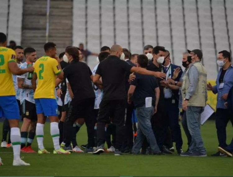 Com informações: O Tempo