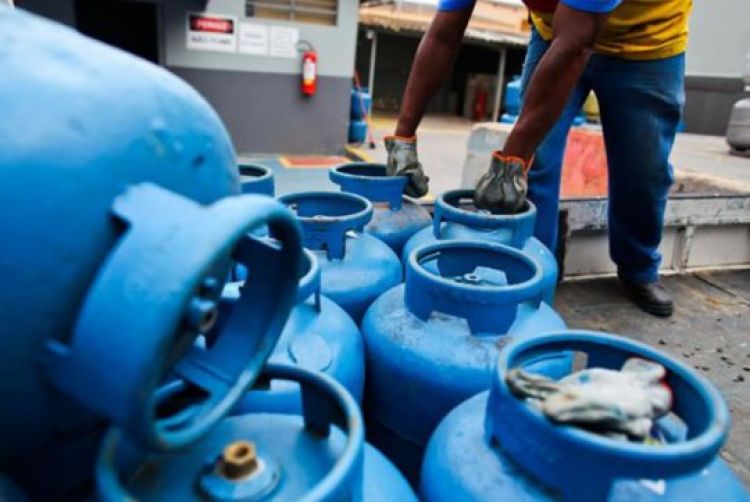 Com Informações: Meio Norte