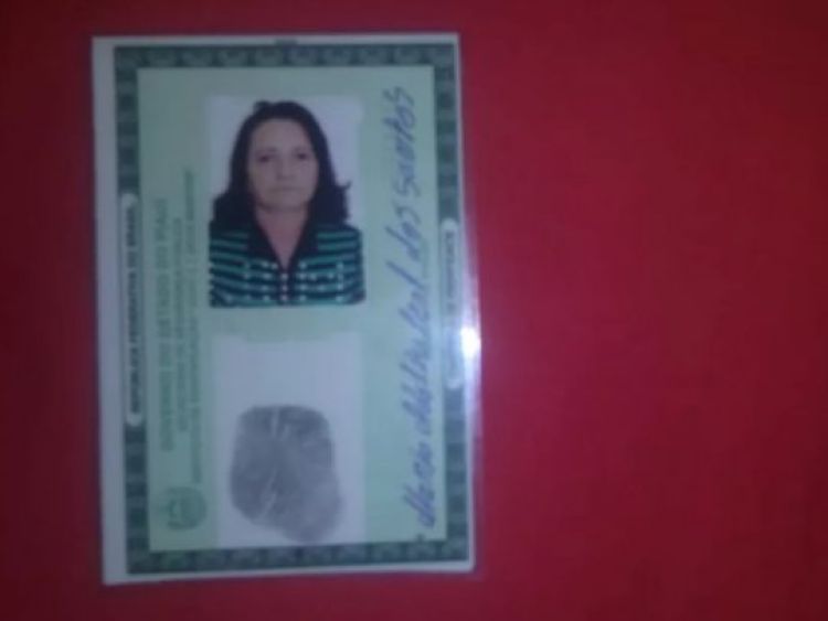 Mulher é morta a tiros e irmão é baleado no braço em Santana do Piauí — Foto: Polícia Militar