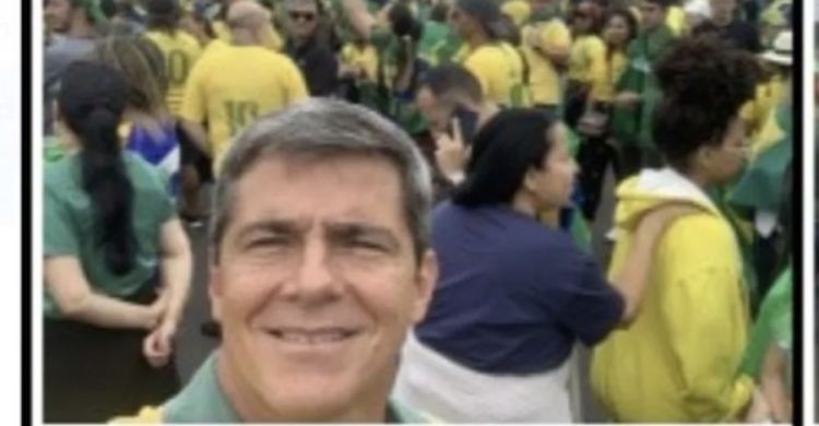 General Mario Fernandes tirou selfie em acampamento golpista em 2022 — Foto: Reprodução/ PF