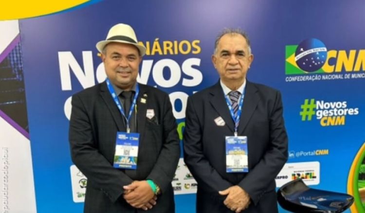 Ex-prefeito Nilton Barcelar (2024) e atual prefeito Milton Passos, aliados