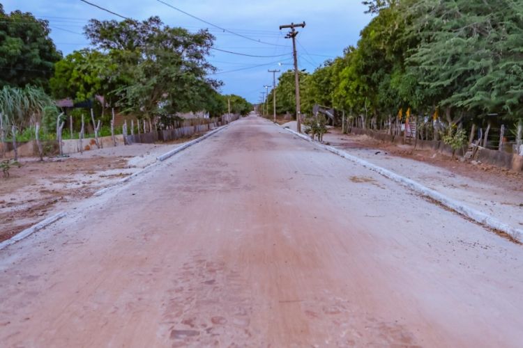 Calçamento foi feito pela SAF com investimento de R$ 700 mil (Foto: Geirlys Silva / SAF)