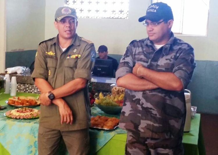 Capitão Paulo Roberto à esquerda (Fotos: Ascom Sasc) 