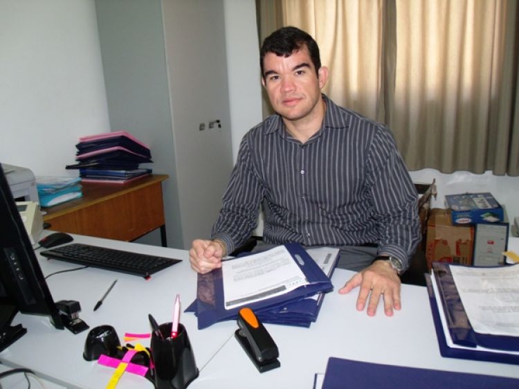 Promotor Maurício Gomes