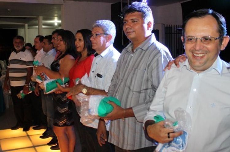 gestores dos municípios e do estado na festa do Em Foco