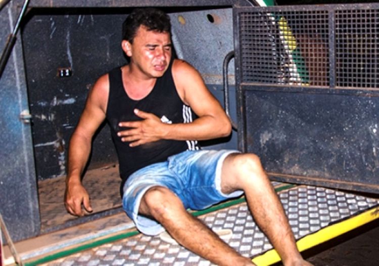 Homem foi preso em flagrante pela polícia pelo crime de ato obsceno