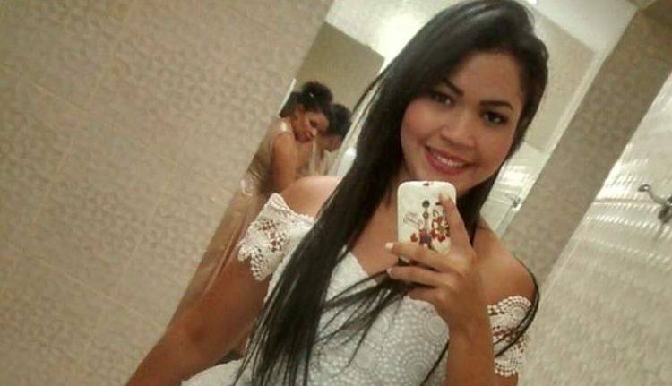 Com informações do mural da vila